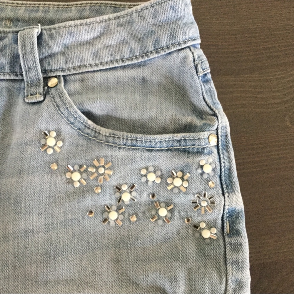 Jean Shorts - Picture 2 of 2